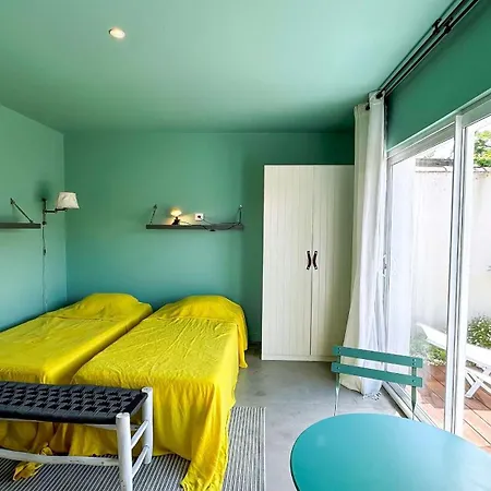 别墅 A Proximite De La *