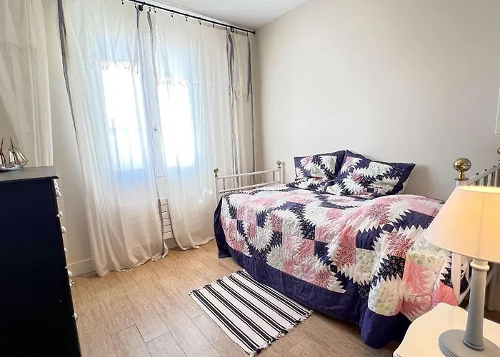 A Proximite De La Villa